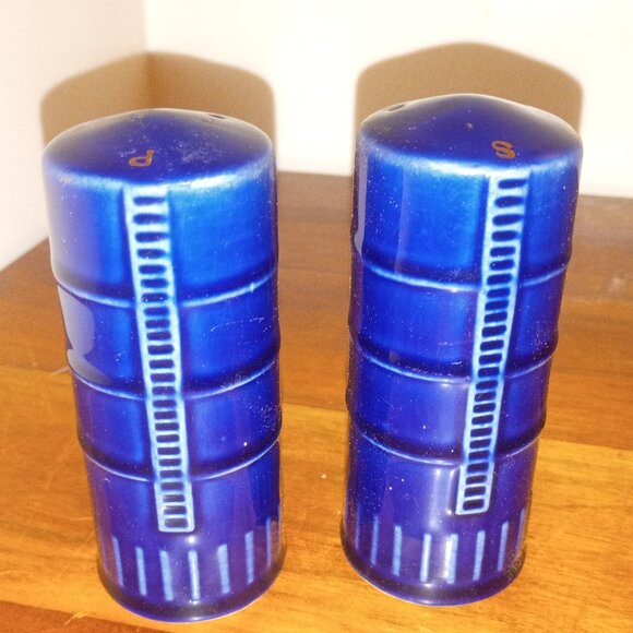 1960s AO SMITH Blue Harvestore Silo Salt & Pepper Shakers *Rare* - Picture 4 of 9
